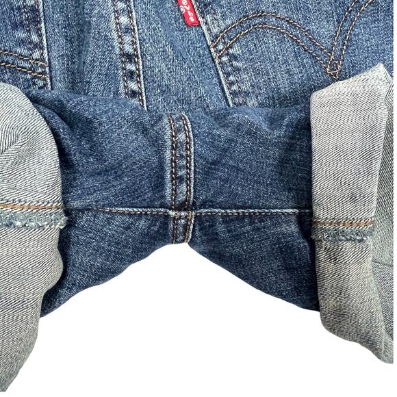 Levi's Jean Shorts‎ Mid-Length Medium Wash Blue Women's 32 Cotton Stretch Denim - Picture 9 of 12
